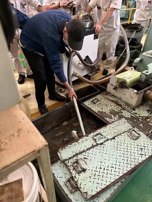 Sistema de filtragem de líquido do reservatório de descarga de máquina de limpeza CNC 8000L/H