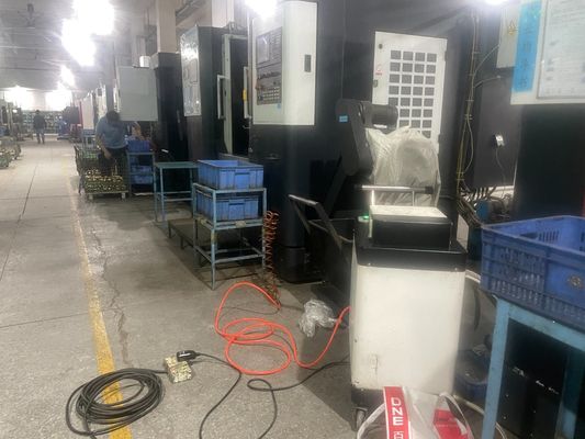 Sistema de filtragem do líquido de arrefecimento da máquina de torno Tanque de água Filtro do líquido de arrefecimento CNC
