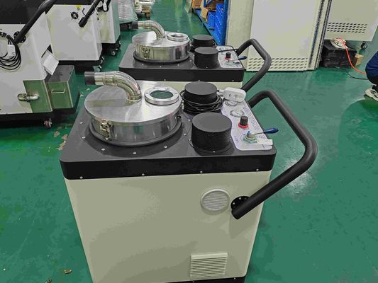 Máquina de limpeza CNC de alta potência de sucção, capaz de remover detritos